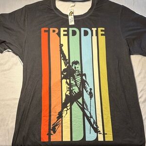 LOT Graphic T-Shirt’s